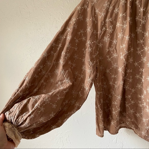 NWT Zara Embroidered Lace Romantic Blouse Beige S - Picture 4 of 11